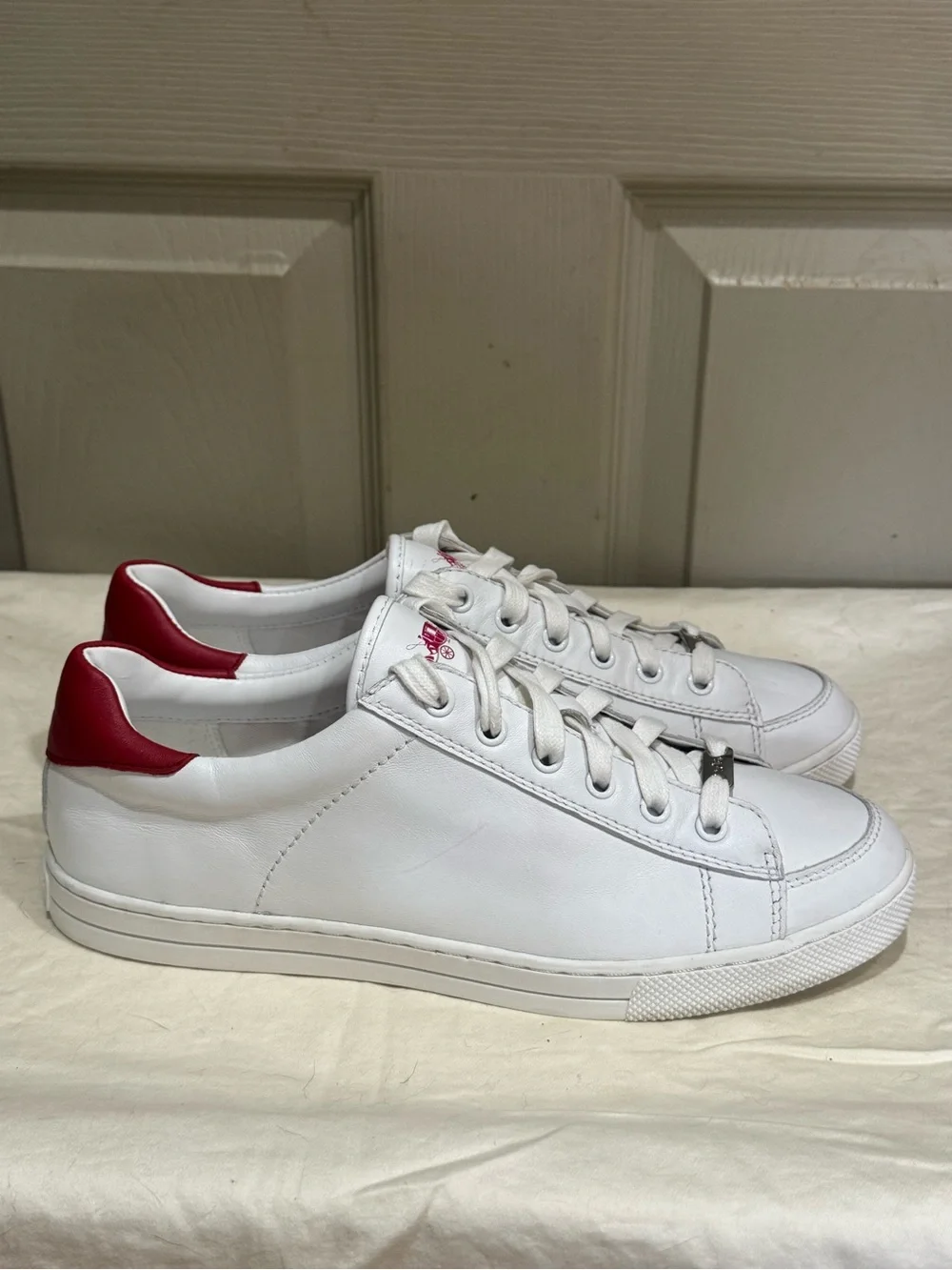COACH Porter Womens White Leather Sneakers Red Trim Logo Shoes Low Top Size 10